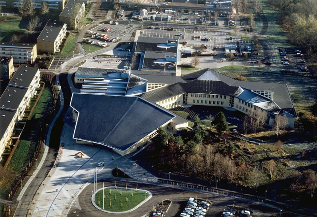 Ale Secondary School and Cultural Center EUmies Awards